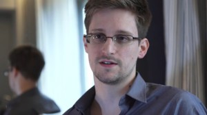 1387542134_snowden