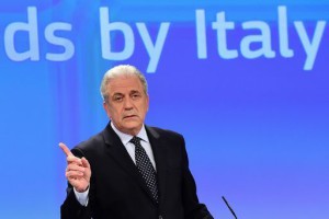 immigrati-150414115103
