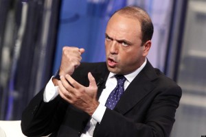 ELEZIONI: ALFANO, NO A TASSA BERSANI, SONO INDIGNATO