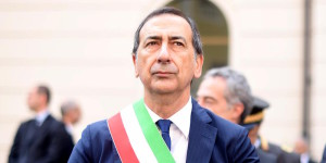 Milano: prima uscita ufficiale di Beppe Sala sindaco