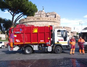 Roma, intercettazioni: “Ho pagato 17 mila euro per entrare in Ama”