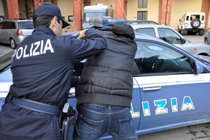 Giudice di Agrigento sorpreso con lo spacciatore, intercettato e fermato dalla Polizia
