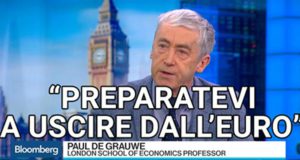 Paul De Grauwe: Politiche più forti o l’Italia dovrà prepararsi a lasciare l’euro