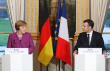 Macron a Merkel: «Il voto in Italia ha scosso l’Europa. Entro giugno una road map per rifondare l’Unione»