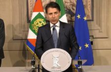 Conte è il premier incaricato per il governo M5s-Lega: “Sarò l’avvocato difensore degli italiani” [VIDEO]