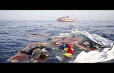 Migranti, la denuncia di Open Arms: “Guardia costiera libica ha lasciato morire in mare una donna e un bambino