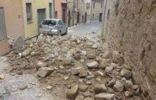 Terremoto Marche 2016, si indaga sugli sms solidali. Si allarga l’inchiesta della procura di Ancona: Inutilizzati 34 milioni