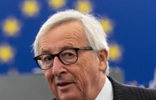 Jean-Claude Juncker killer d’Europa: favori giganteschi alle multinazionali.