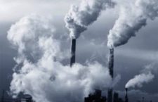 Nanoparticelle e fallimenti: bruciare inquina e costa caro, cosa c’è dietro le polemiche tra Lega-M5S