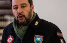 Sea Watch, Salvini: “Pronti a denunciare e indagare l’equipaggio per aiuto a scafisti e immigrazione clandestina”