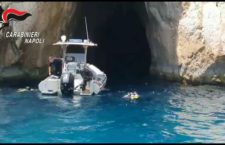Capri, durante controlli degli impianti di depurazione i carabinieri scoprono rifiuti sul fondale della Grotta Azzurra