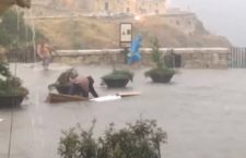 Maltempo, il Ciclone Mediterraneo flagella il Sud: alluvione a Matera, un morto ad Altamura