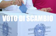 Foto LaPresse - Marco Cantile
Napoli, 19/06/2016
Politica
Candidati sindaco a Napoli al voto nei rispettivi seggi.
Nella foto: Gianni Lettieri