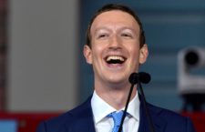 L’Unione Europea cerca di controllare Facebook per frenare i populisti all”Europee