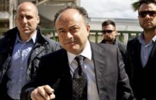 Il procuratore Gratteri sotto attacco per impedire la retata giudiziaria che si sta per abbattere in Calabria