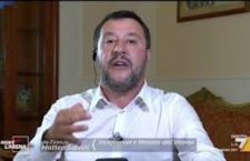 Migranti, Sea Watch e l’ira di Salvini, scopre in diretta tv lo sbarco dei migranti