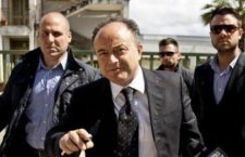 ‘Ndrangheta, il procuratore Gratteri alla Curia di Mileto: «Ci sono le prove contro i sacerdoti»