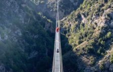Ponte dei due Parchi”: a Castelsaraceno prende forma il Ponte Tibetano da Record