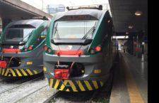 Nuovi treni Trenord per i pendolari? La Lega li usa per fare propaganda