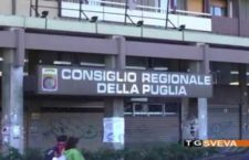 Corruzione alla Regione Puglia, al setaccio il cellulare dell’assessore Ruggeri: indagini sulla chat WhatsApp